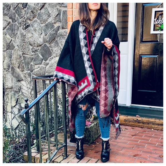 14 Boho Fabulous Oversized Poncho Shawl - Picture 9 of 10